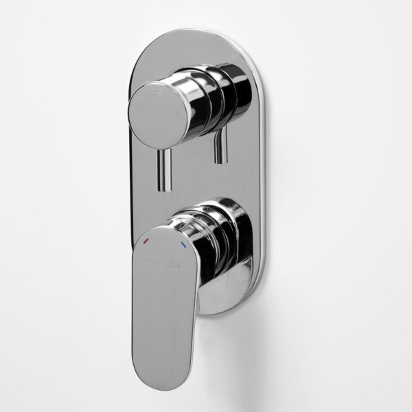 Dinkel 5871 Смеситель для ванны и душа Dinkel 5871 Смеситель для ванны и душа