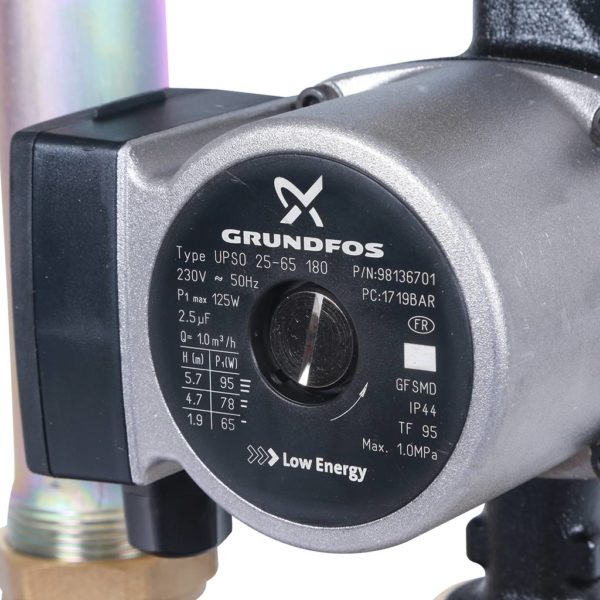 Насосная группа с теплообменником 18 пластин,с насосом Grundfos UPSO 25-65 в теплоизоляции STOUT