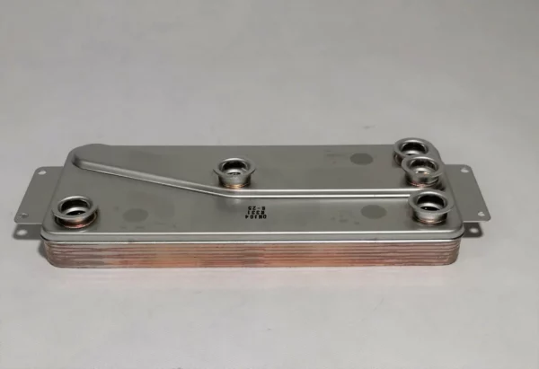 Теплообменник ГВС BR-R/RE/BR-C 30 (440012954)
